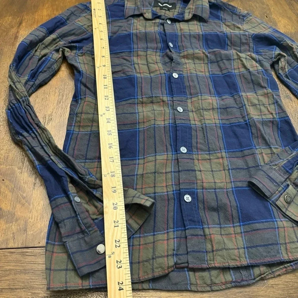 The Kooples button down shirt. XS. Slim flit. Navy/khaki plaid. - Picture 7 of 11